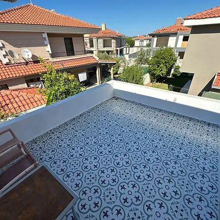 Villa Alacatida Havuzlu